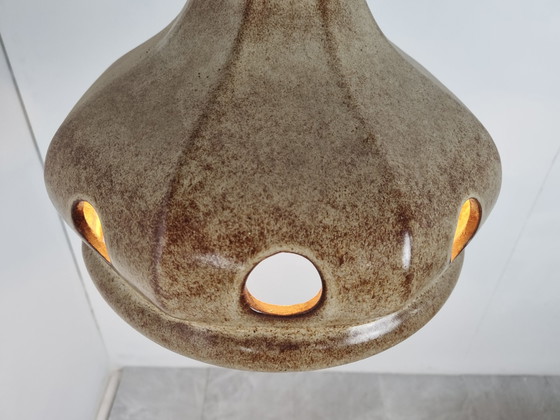 Image 1 of Halverwege de eeuw keramische hanglamp