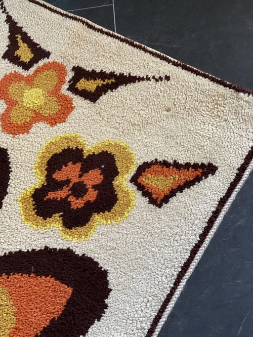 Vintage Flower Power Klinkhaakkleed 