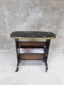 vintage lectuurtafel