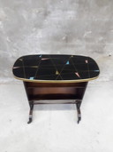 vintage lectuurtafel