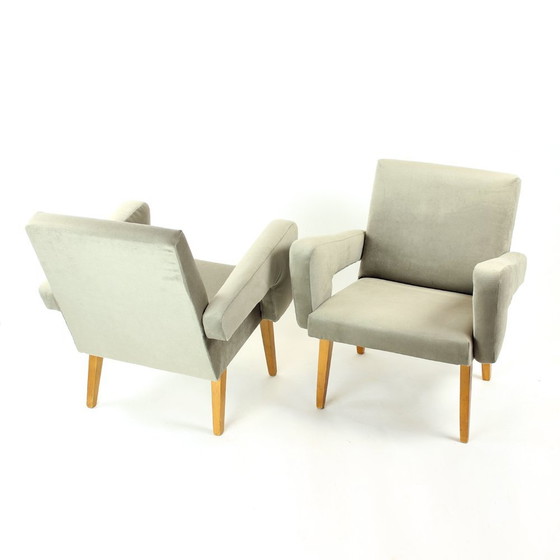 Image 1 of Set van twee middencentury fauteuils met kruk, Tsjecho-Slowakije 1960