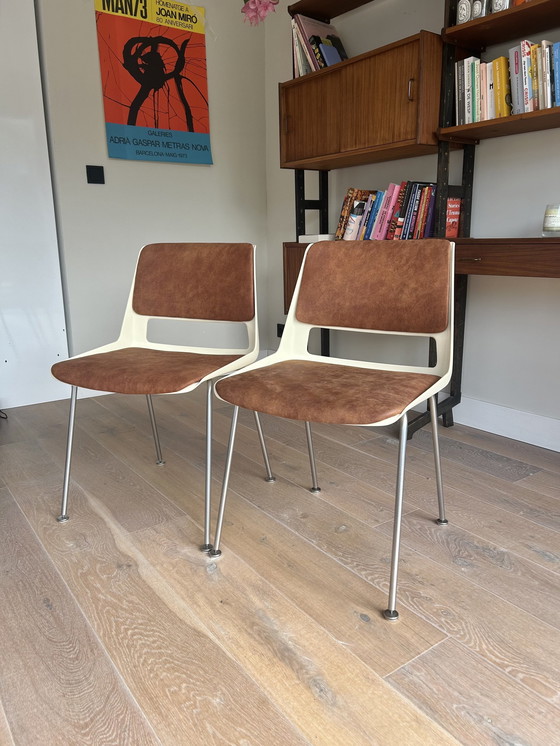 Image 1 of 2X Gispen 2210/2220 Stratus Stoelen