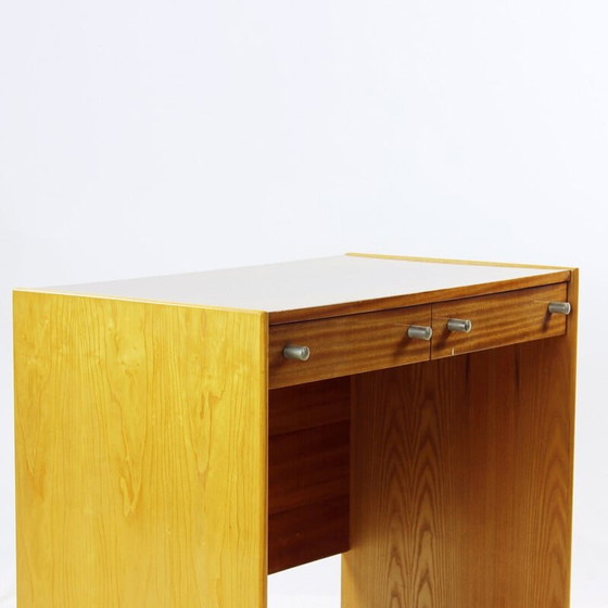 Image 1 of Vintage mahoniehouten bureau, Tsjecho-Slowakije 1970