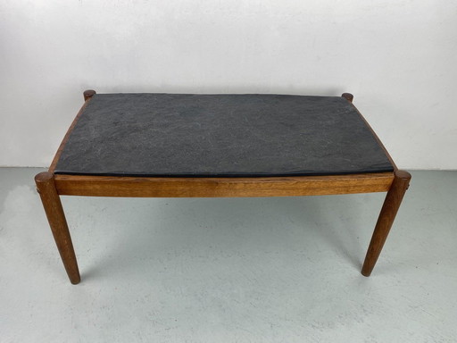 Vintage leisteen tafel