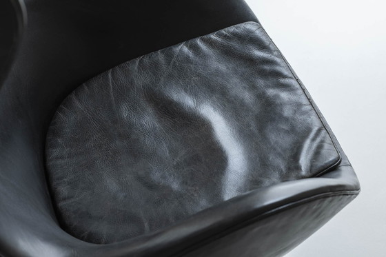 Image 1 of Vroege 'Egg' fauteuil ontworpen door Arne Jacobsen voor Fritz Hansen, Denemarken 1958.