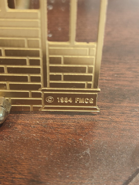 Image 1 of York Minster Cathedral Skeletklok Onder Glas