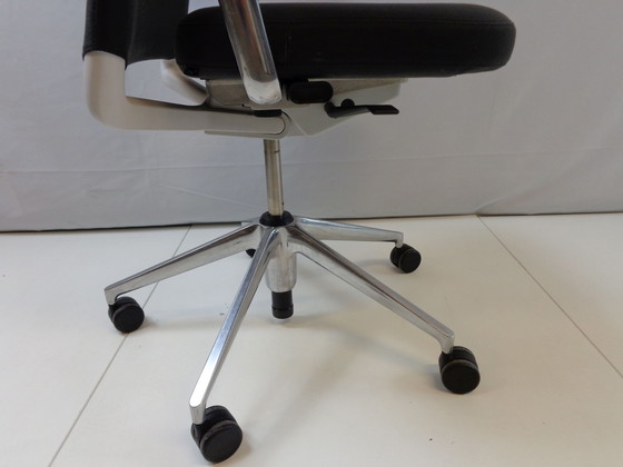 Image 1 of Vitra ID Chair bureaustoel