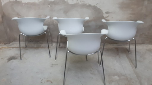 Set van 4 infinniti chairs