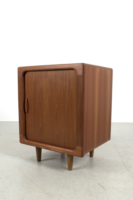 Image 1 of Dyrlund vintage kastje