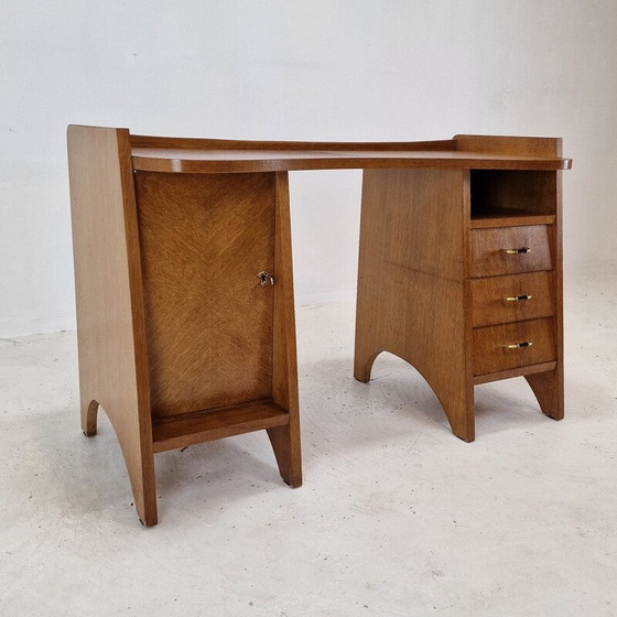 Image 1 of Vintage eikenhouten bureau, Italië 1960