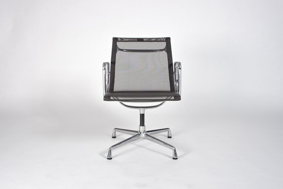 Image 1 of 4x Vitra ea108 antraciet netweave gepolijst