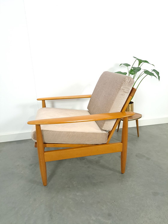 Image 1 of Deens Beukenhouten Fauteuil