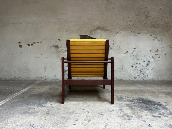 Image 1 of Scandinavische Vintage Rozenhouten Fauteuil