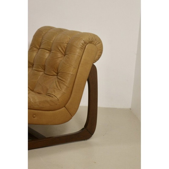 Image 1 of Vintage fauteuils in massief hout en kamelenleer, Finland 1960