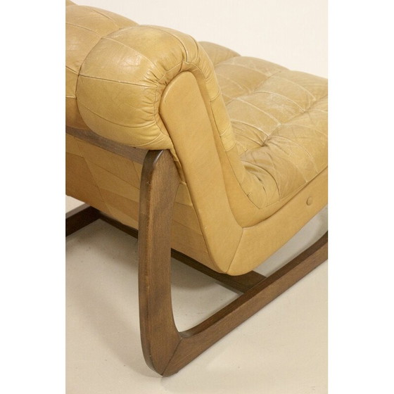 Image 1 of Vintage fauteuils in massief hout en kamelenleer, Finland 1960
