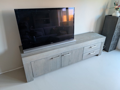 Goossens Double Tv Kast Dressoir Salontafel En Eetkamertafel