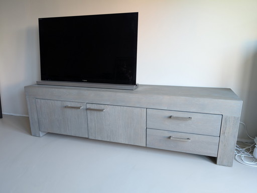 Goossens Double Tv Kast Dressoir Salontafel En Eetkamertafel