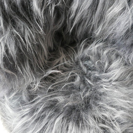 Image 1 of Paar schapenvacht bijzetfauteuils uit de Mid Century, Engeland 1970