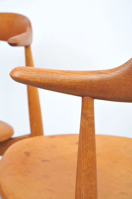 Image 1 of Hans J. Wegner Hart Stoel Fh4104 1952 In Eik En Leder