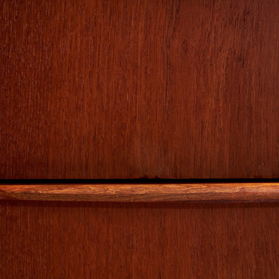 Image 1 of Gerestaureerd teak dubbel dressoir van Møbelfabrikken Risskov