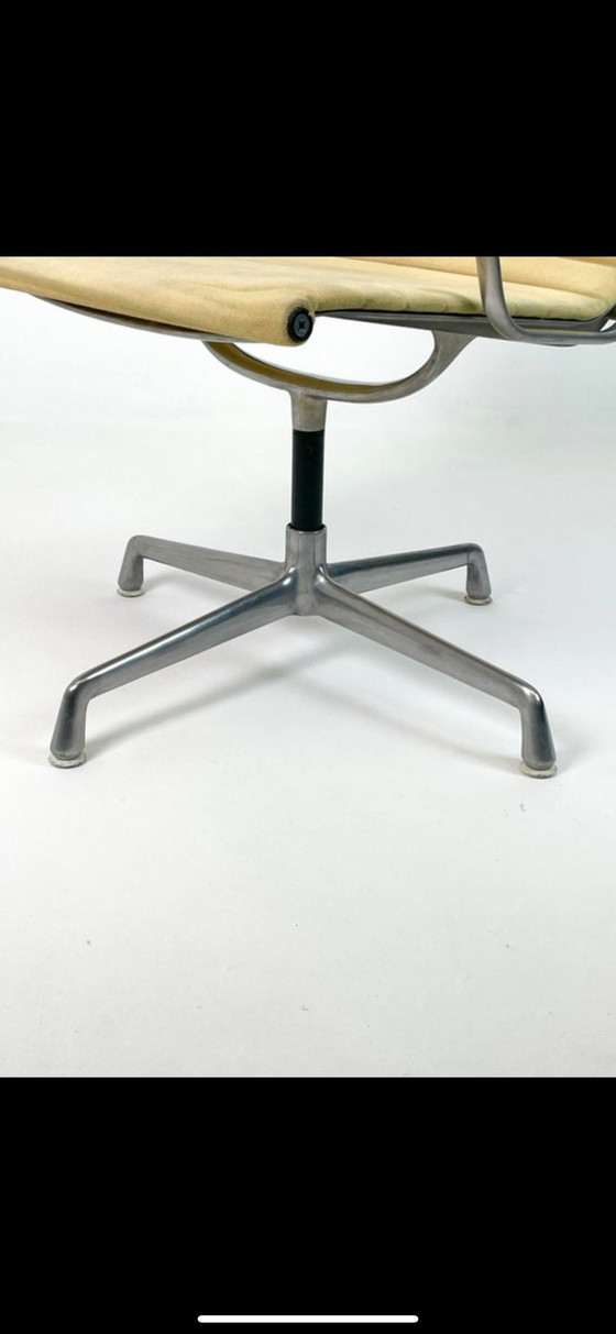 Image 1 of Ea108 Eames Icf