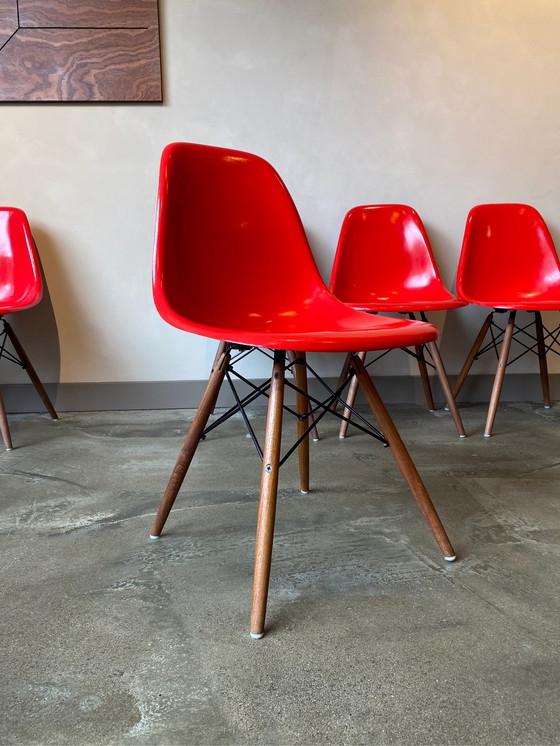 Image 1 of 6x Eames/Vitra Fiberglas DSW chair