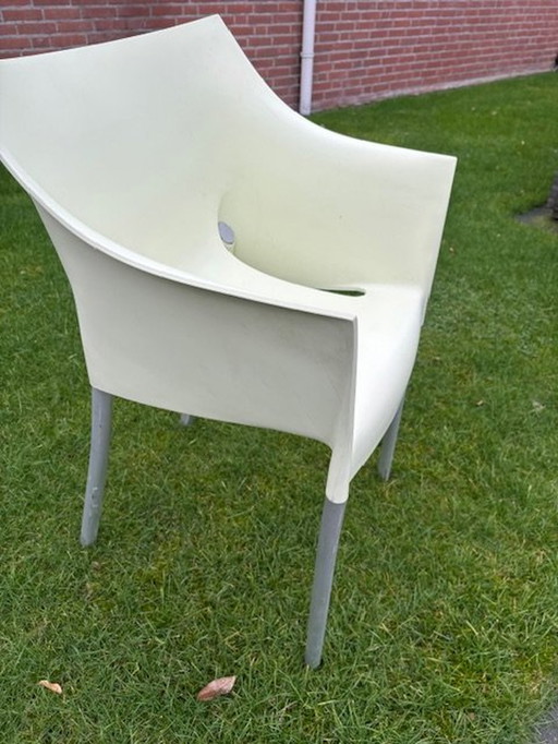 De Kartell Dr. No Tuinstoel Is Ontworpen Door Philippe Starck