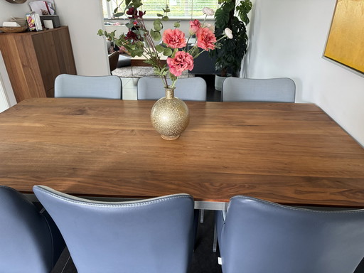 Bert Plantagie Eettafel Edge Notenhout Met 6 Stoelen Spargo