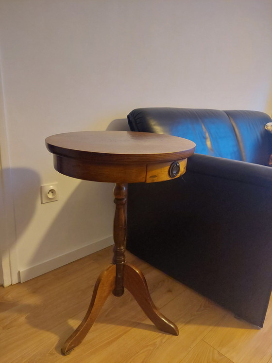 Image 1 of Franse nachttafel