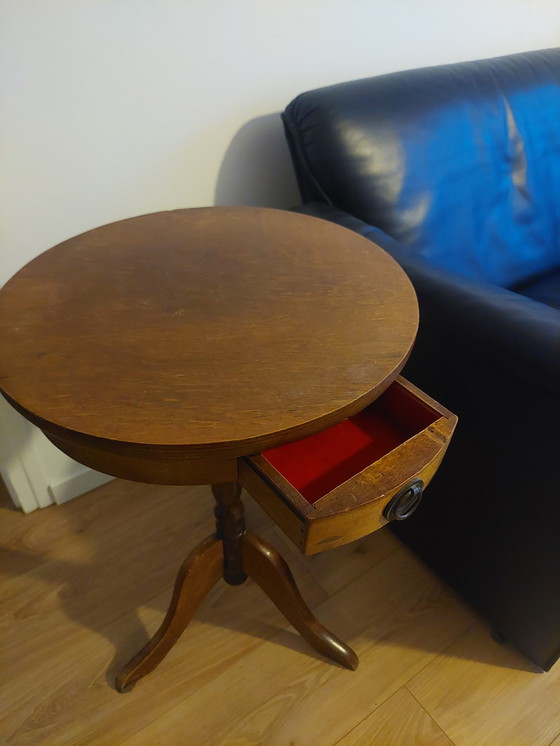 Image 1 of Franse nachttafel