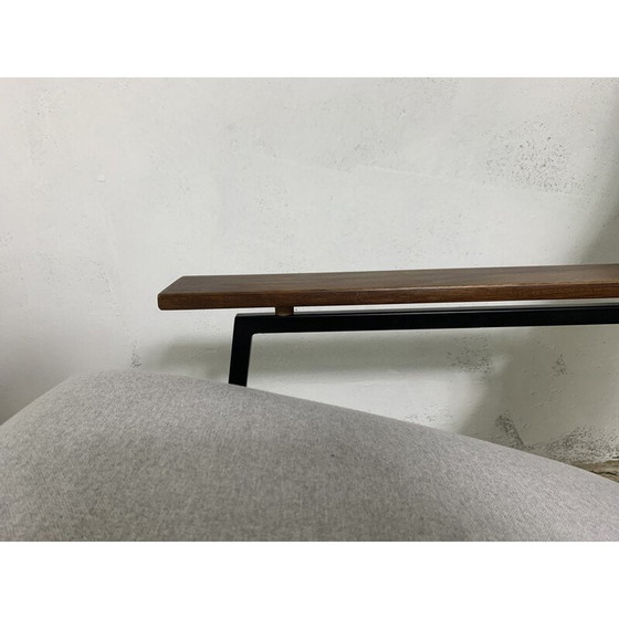 Image 1 of Vintage fauteuil in walnoothout en zwart metaal van Rob Parry voor Gelderland, 1950