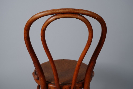 Image 1 of Vintage Thonet No. 18 Stoel