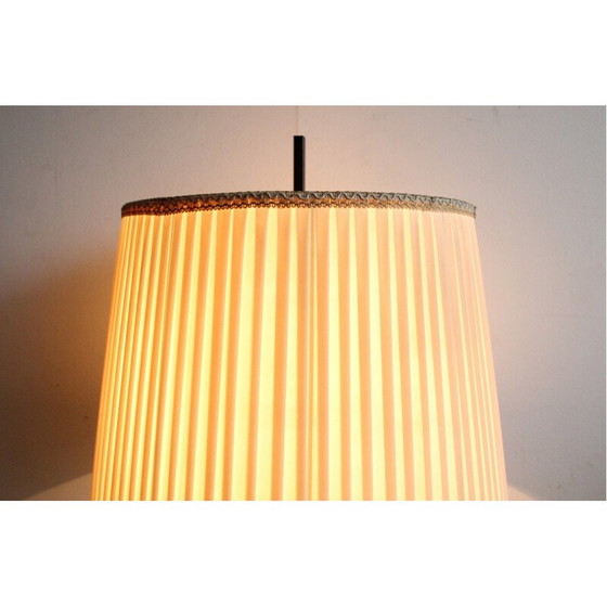 Image 1 of Vintage geplooide messing vloerlamp, 1950