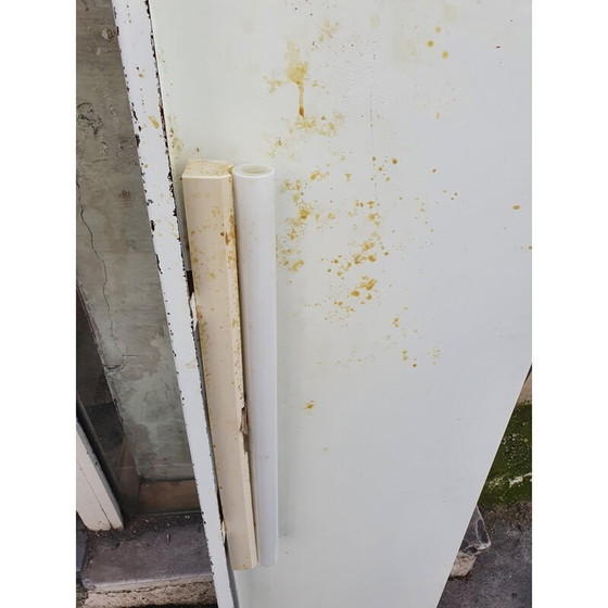 Image 1 of Vintage plank in wit gelakt metaal met verlichting, Charlotte Perriand selectie, 1965