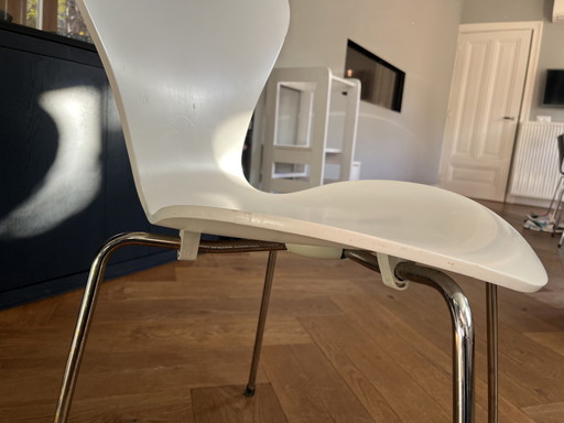 2x Fritz Hansen 7 Series Vlinderstoel