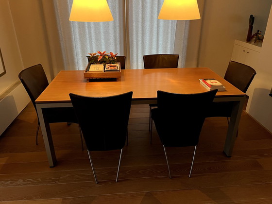 Image 1 of Eettafel (190X90) Verlengbaar Naar 240 Cm Met 6 Lederen Spica Stoelen. 