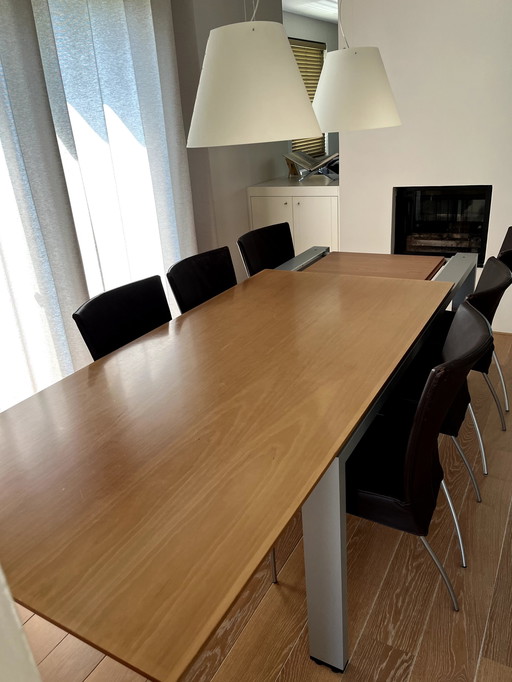 Eettafel (190X90) Verlengbaar Naar 240 Cm Met 6 Lederen Spica Stoelen. 