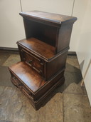 Vintage kersenhouten bibliotheek / kniebord met lade en klep