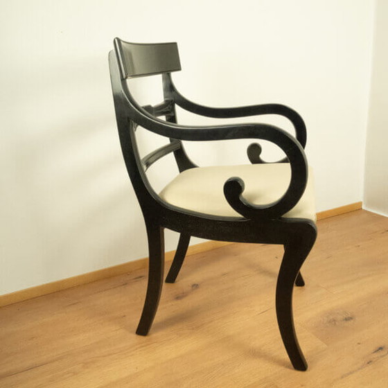 Image 1 of Vintage zwart gebeitste mahonie fauteuil uit Engeland