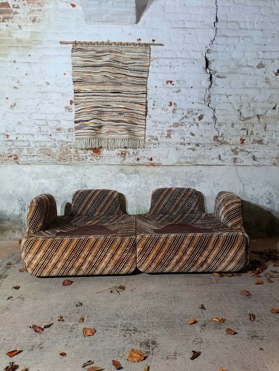 Image 1 of Sofa Vertrouwelijk Saporiti