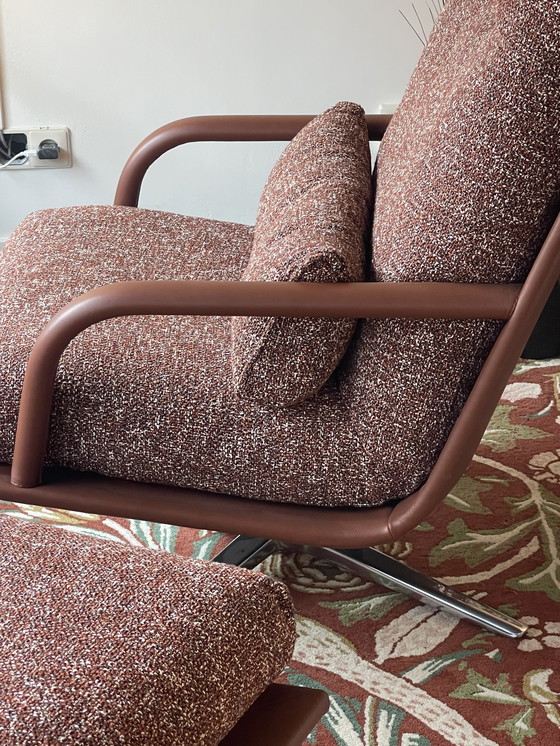 Image 1 of Leolux Kudo Fauteuil Met Hocker