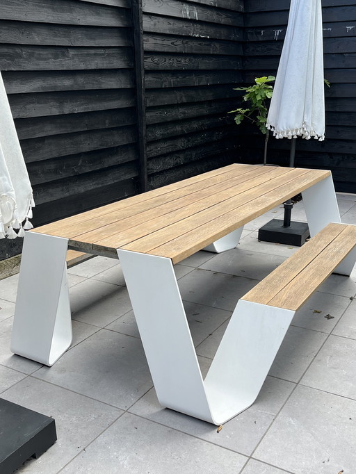 Extremis Hopper Picnictafel