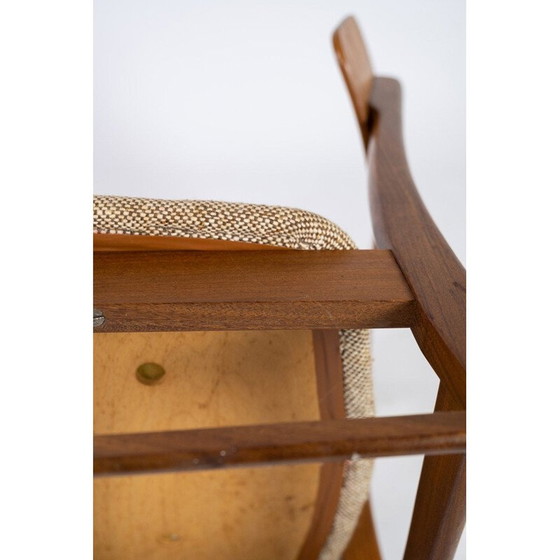 Image 1 of Vintage teak en lichte stoffen stoel Denemarken 1960