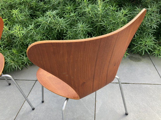 Image 1 of 2x Arne Jacobsen Fritz Hansen Vlinderstoel