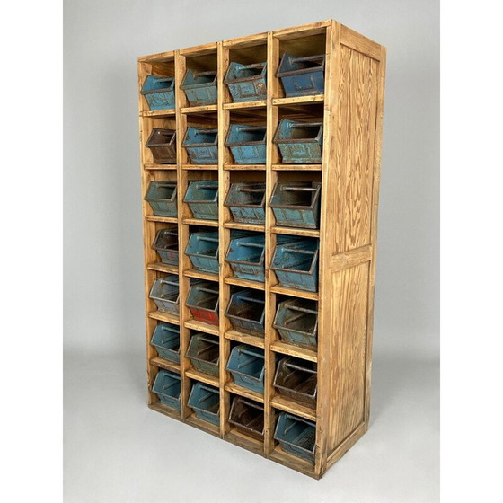 Image 1 of Vintage houten opbergkast met metalen laden
