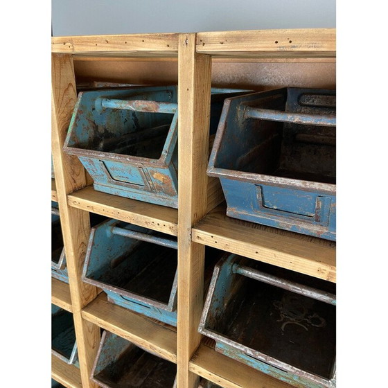Image 1 of Vintage houten opbergkast met metalen laden