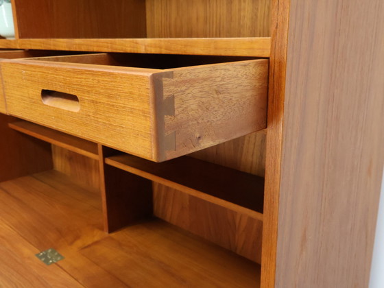 Image 1 of Deense vintage boekenkast secretaire teak