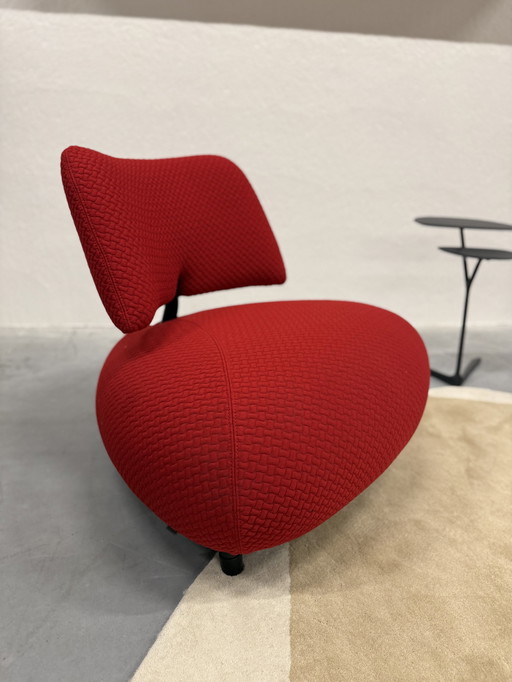 Leolux Pallone Fauteuil Rood Stof 