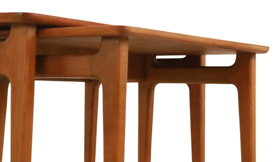 Image 1 of 2x Nesting tables