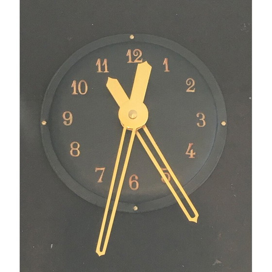 Image 1 of Ronde zwart met gouden vintage wandklok, 1950